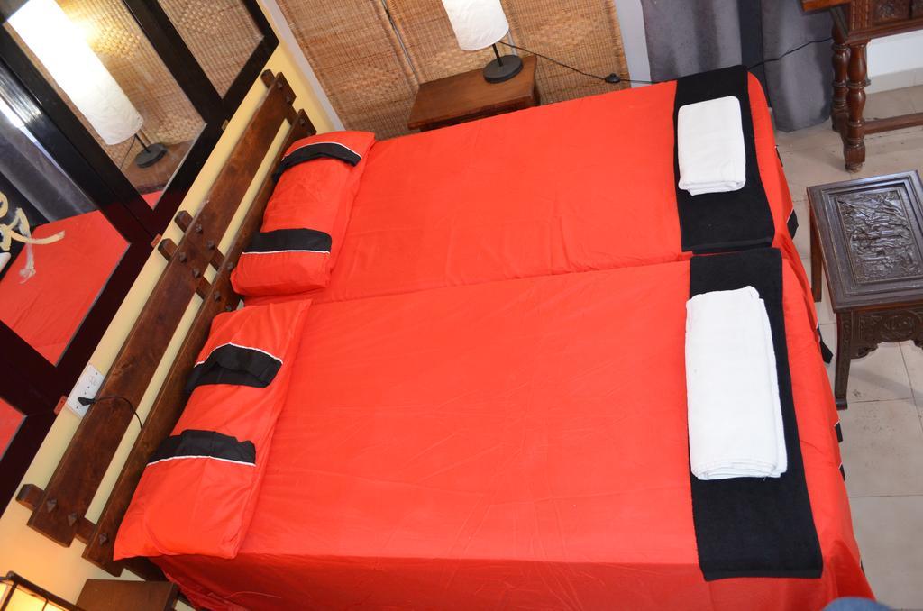 Residencia Santiago Mallorca 칼라 피구에라 외부 사진