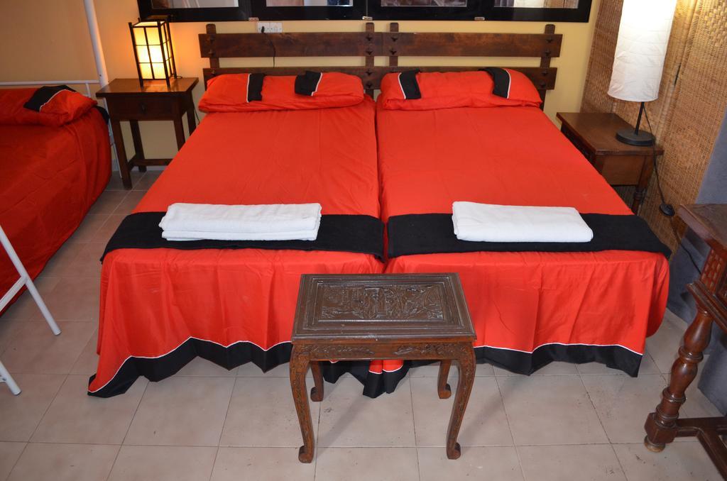 Residencia Santiago Mallorca 칼라 피구에라 외부 사진